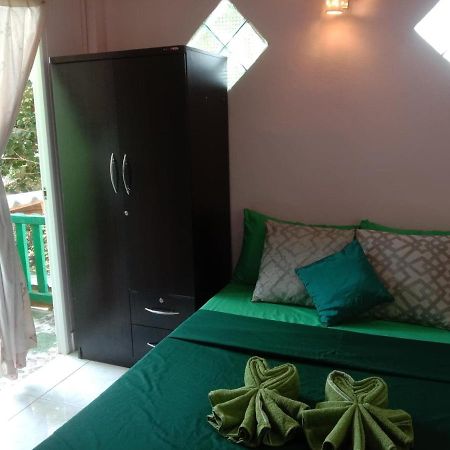 9Sathanee Ko Lanta Extérieur photo