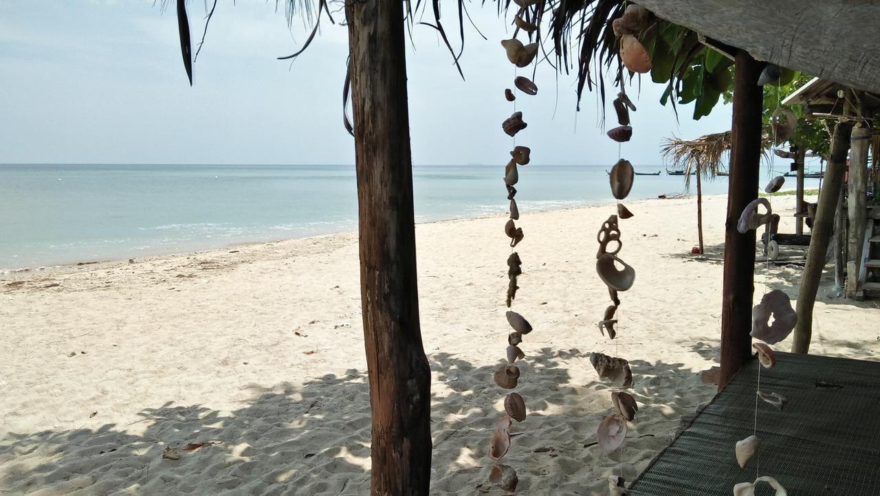 9Sathanee Ko Lanta Extérieur photo